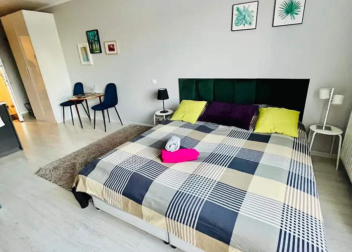 Charming Center Of شقة *